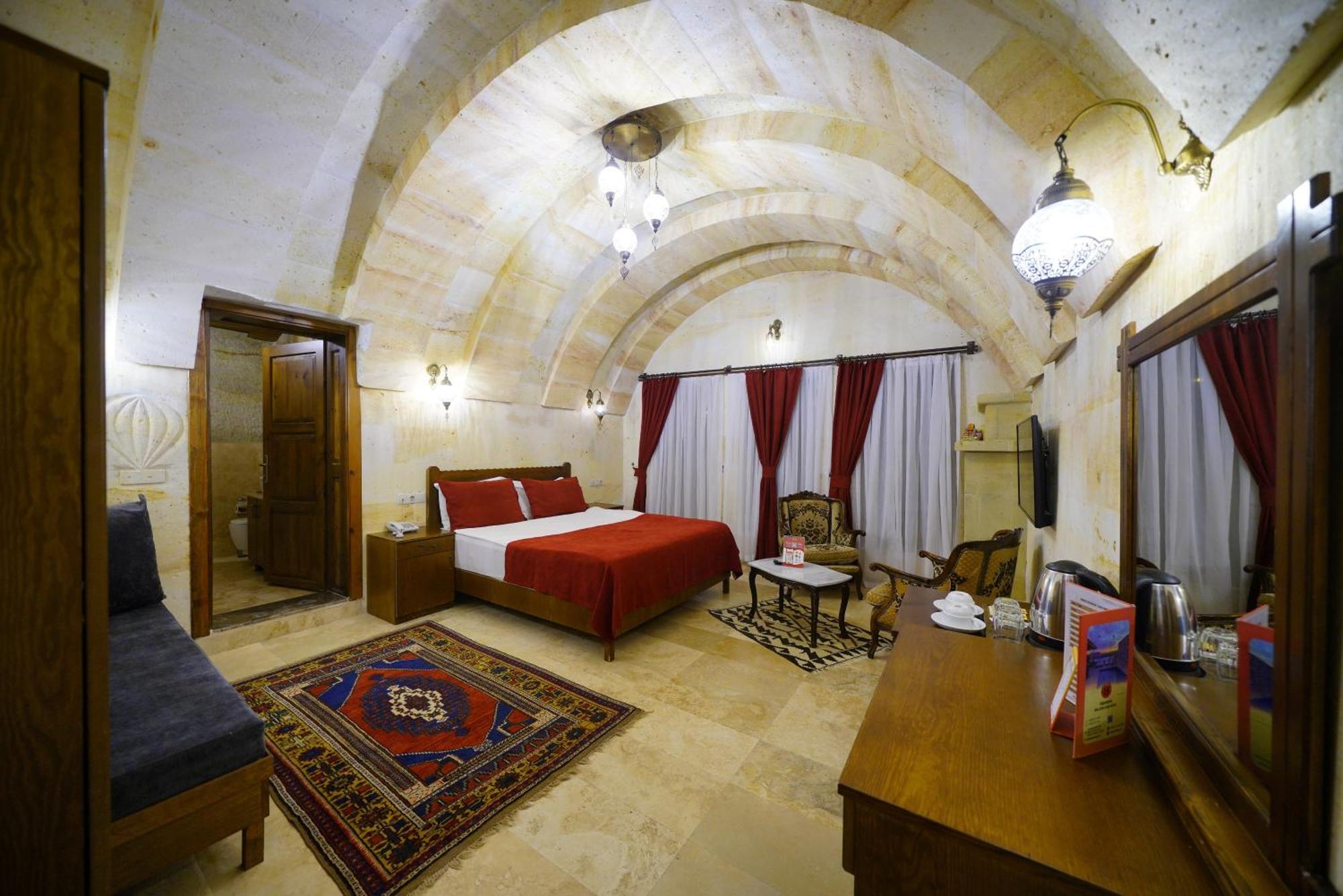 Balloon Cave Hotel Goreme Bagian luar foto