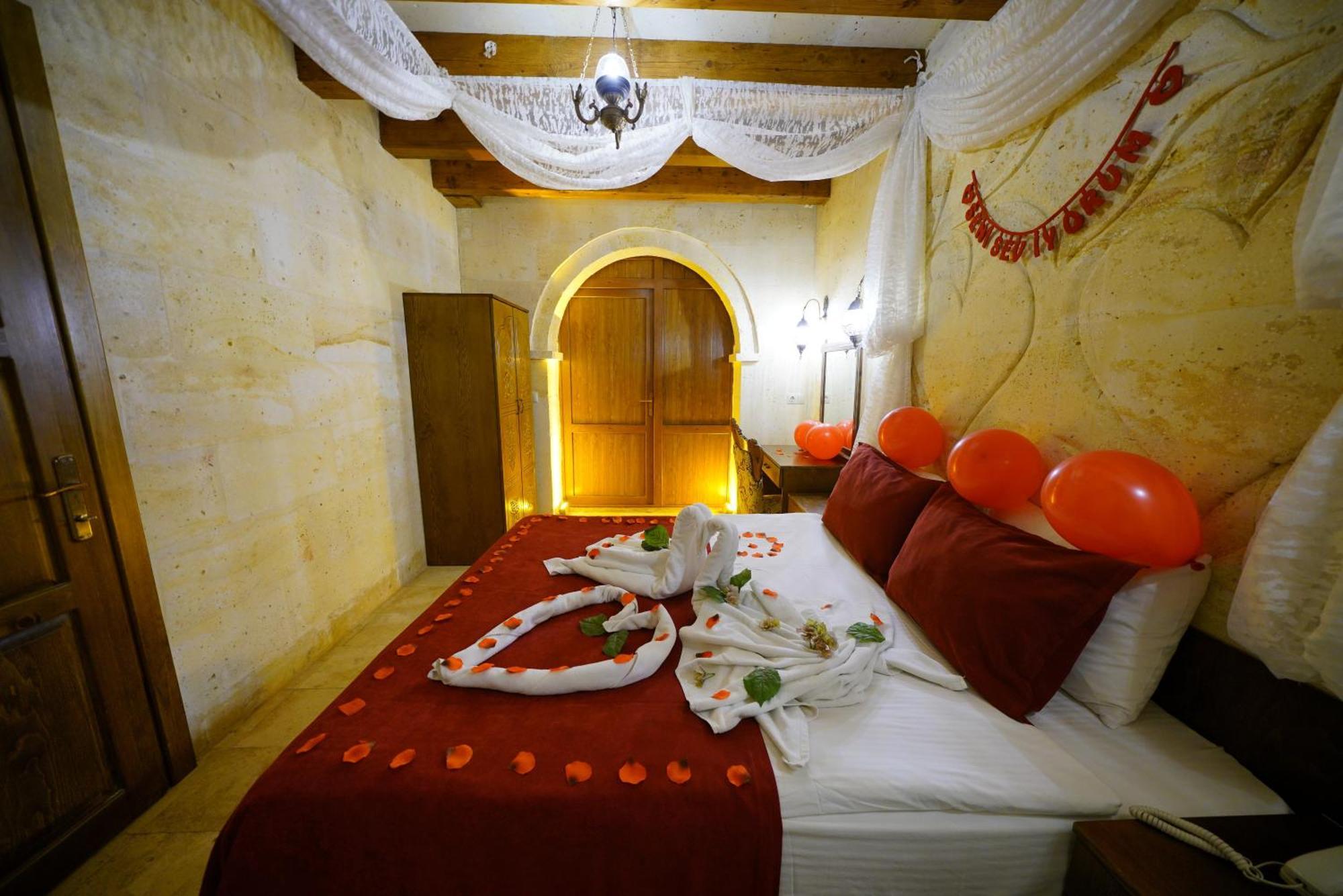 Balloon Cave Hotel Goreme Bagian luar foto