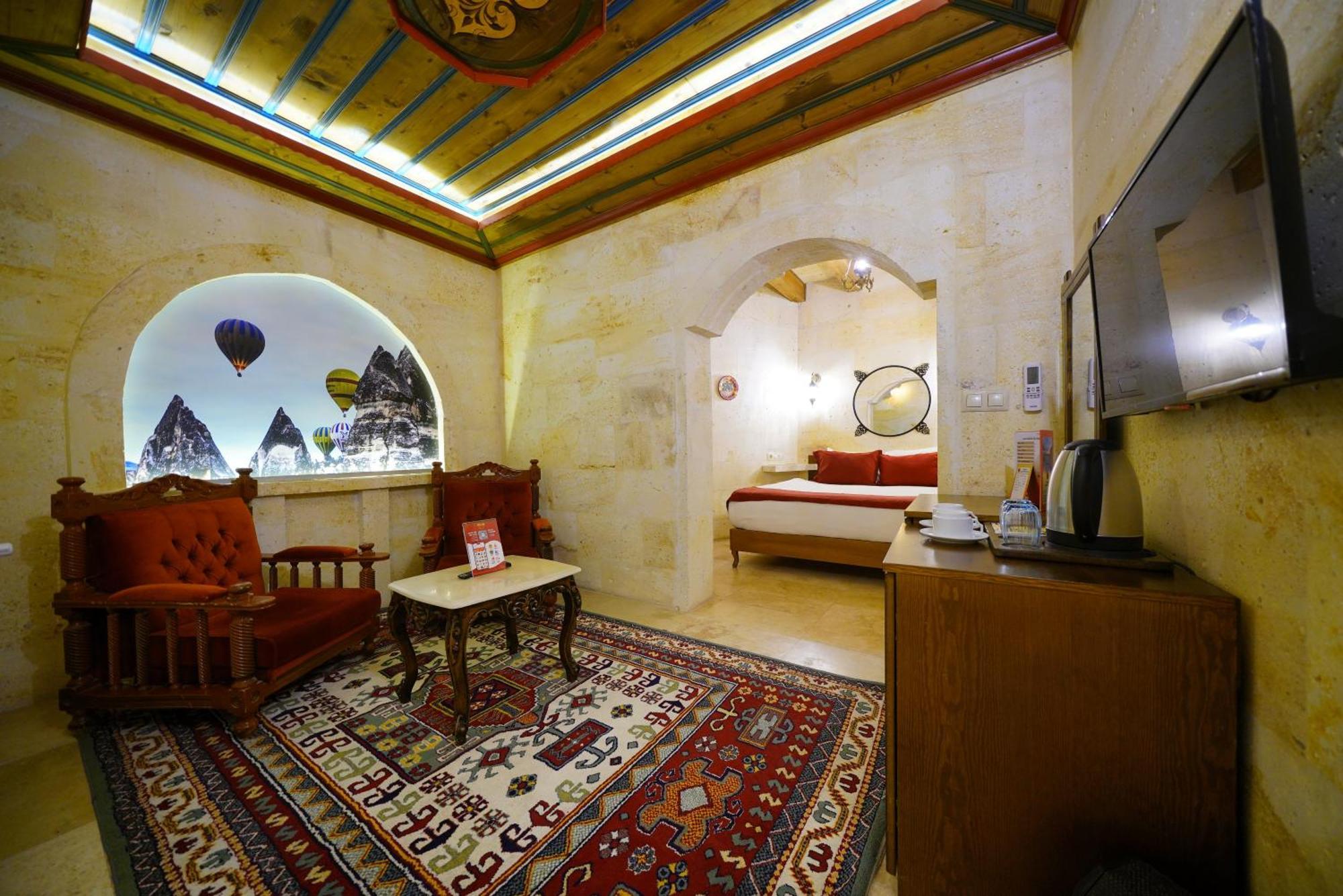 Balloon Cave Hotel Goreme Bagian luar foto