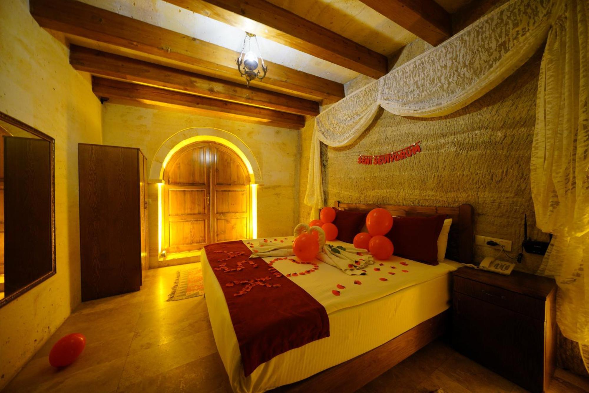 Balloon Cave Hotel Goreme Bagian luar foto
